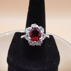 Red and White Rhinestone Oval Cut Rhinestone Silver Tone Fashion Ring Sz. 8